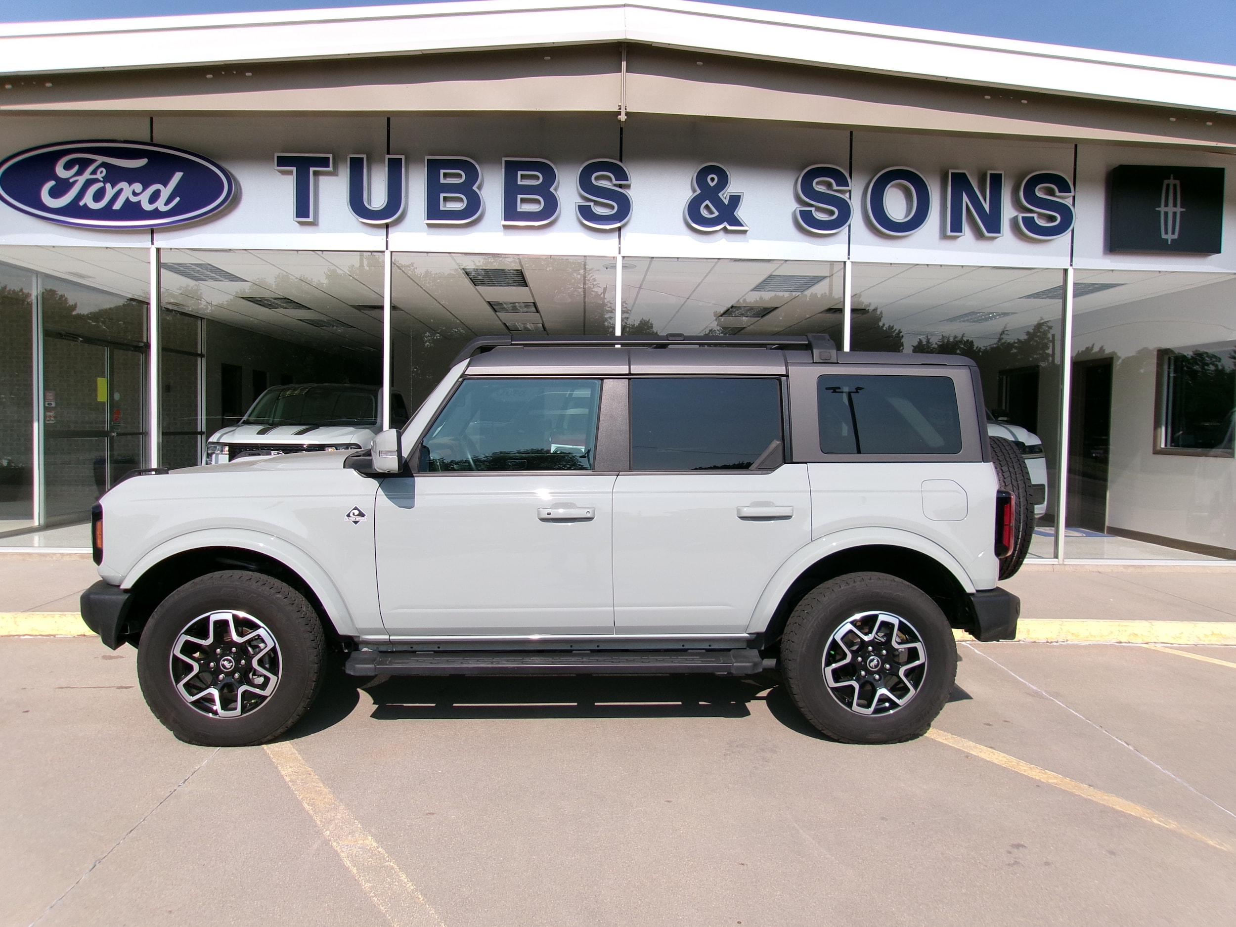 2024 Ford Bronco 4-Door