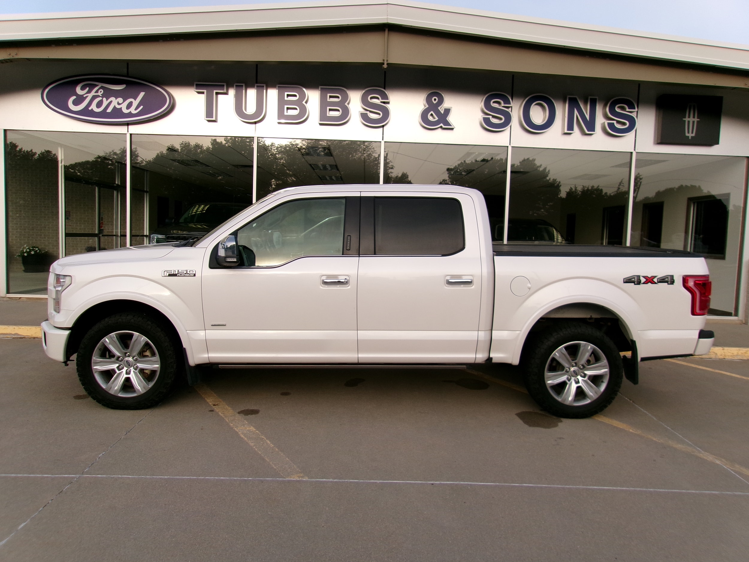2017 Ford F-150 Platinum