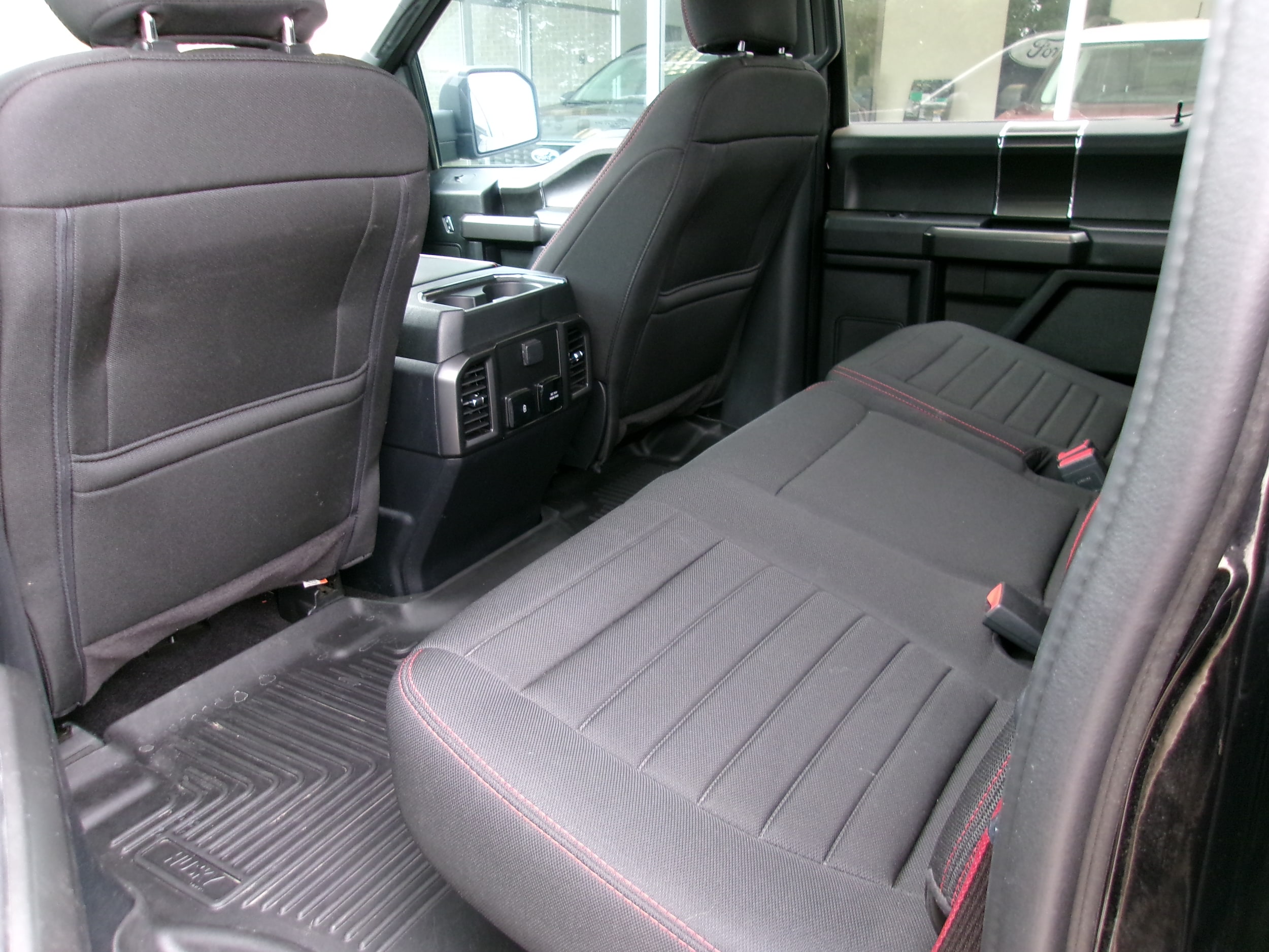 2020 Ford F-150 XLT - Photo 9