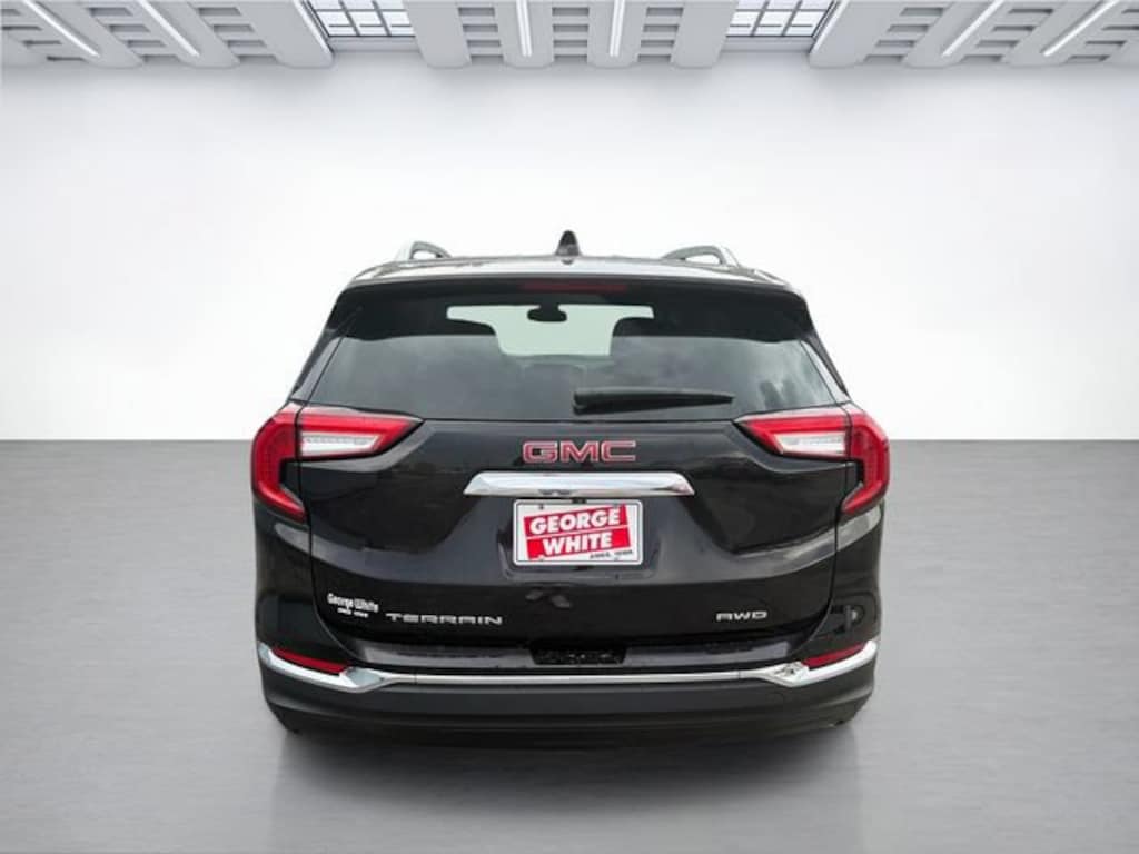 Used 2022 GMC Terrain SLT SUV