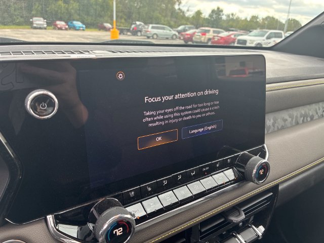 2026 Chevrolet Colorado ZR2 - Photo 25