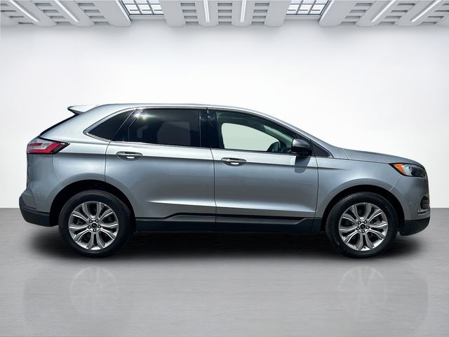 2024 Ford Edge Titanium - Photo 35