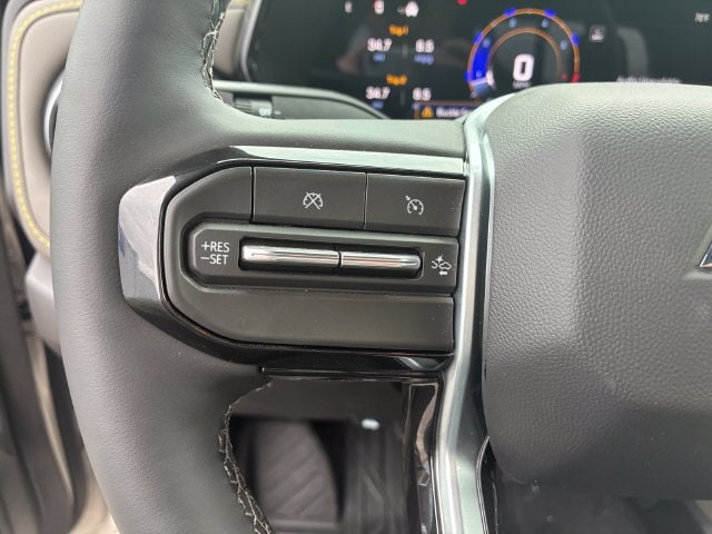 2026 Chevrolet Colorado ZR2 - Photo 21