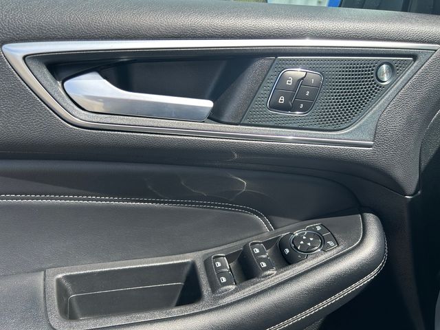 2024 Ford Edge Titanium - Photo 49