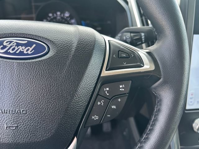 2024 Ford Edge Titanium - Photo 23