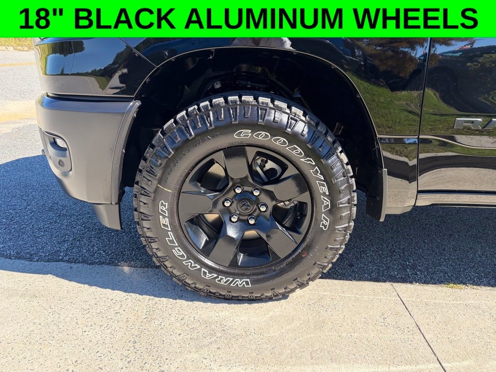 New 2027 Ram 1500 WARLOCK CREW CAB 4X4 5'7 BOX Pickup