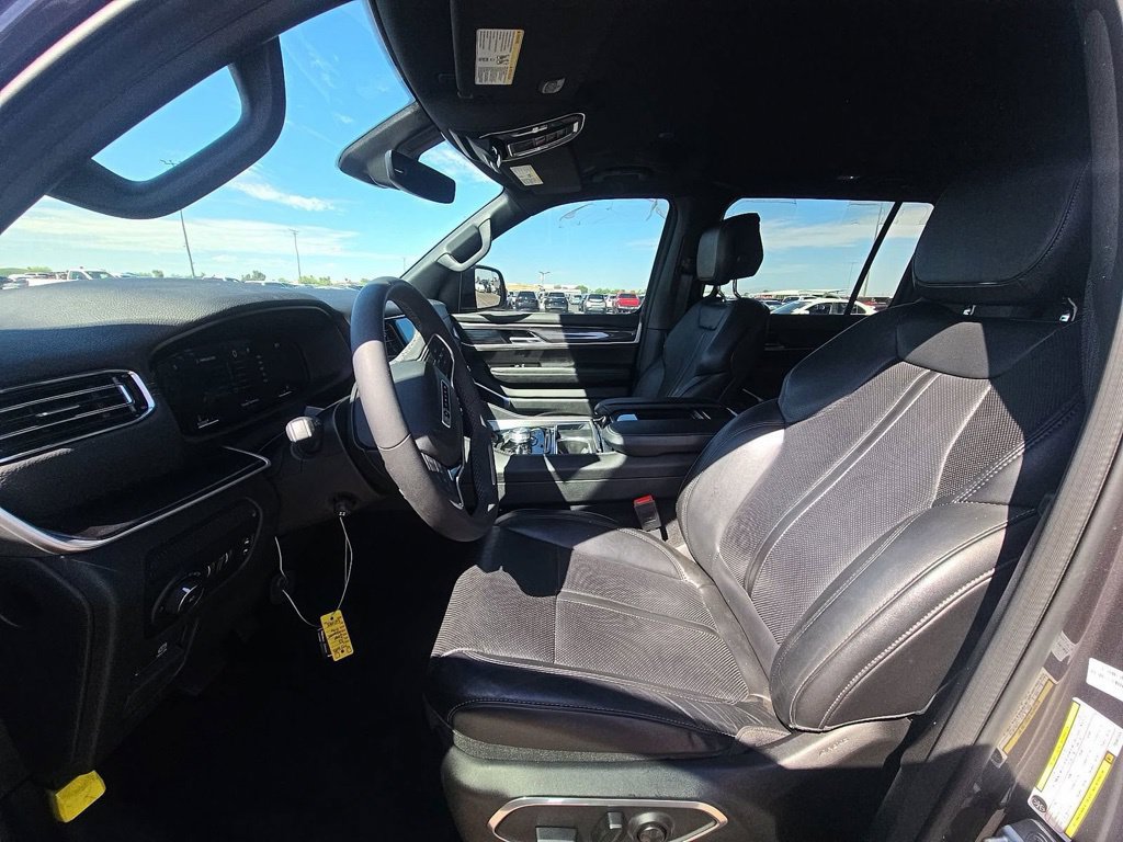 Used 2023 Jeep Wagoneer 4x4