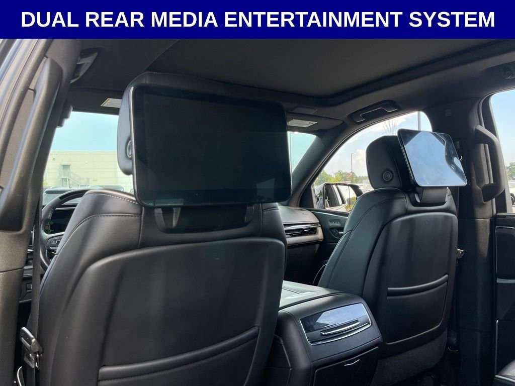 Used 2023 Cadillac Escalade 4WD Sport 4WD Sport