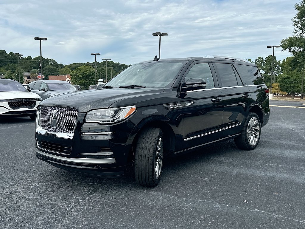 2024 Lincoln Navigator
