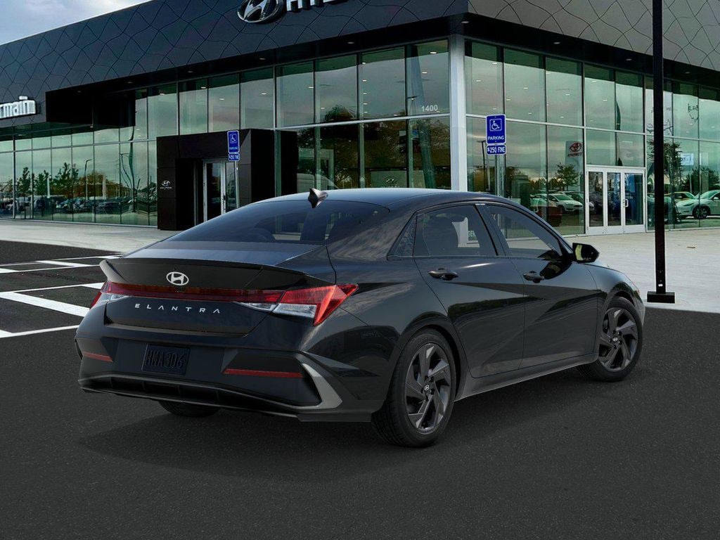 New 2026 Hyundai Elantra SEL Sport Plus Sedan