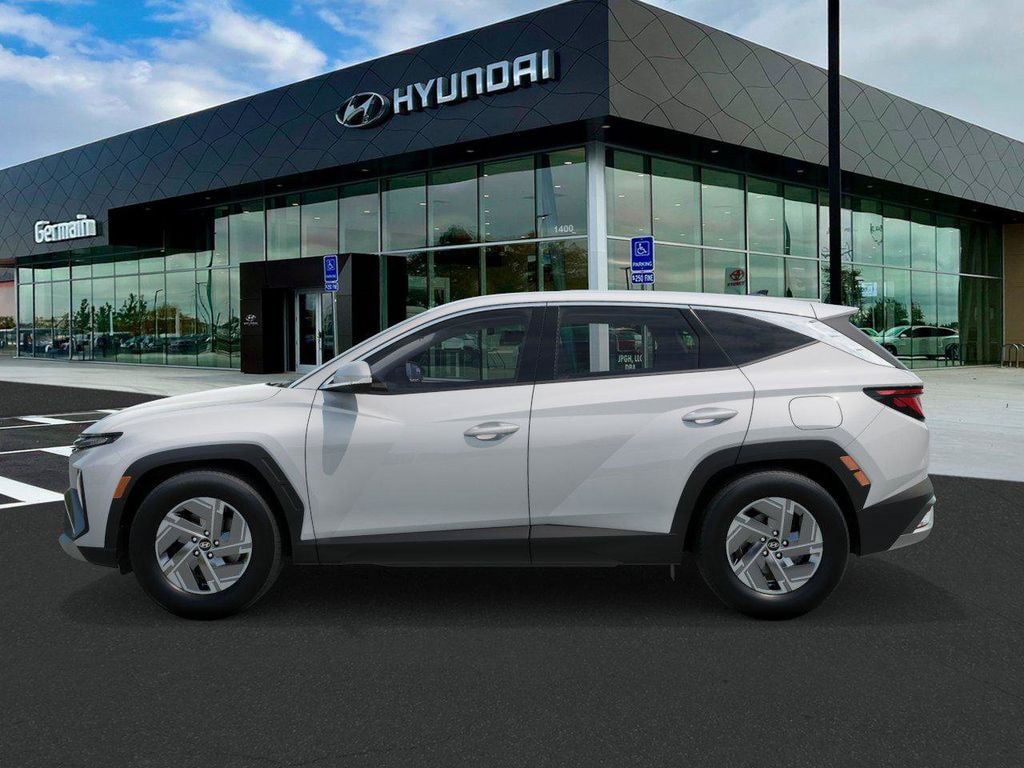 New 2026 Hyundai Tucson Hybrid Blue SE SUV