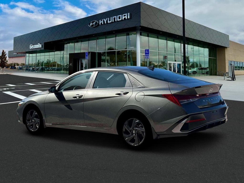 New 2026 Hyundai Elantra SEL Sport Premium Sedan