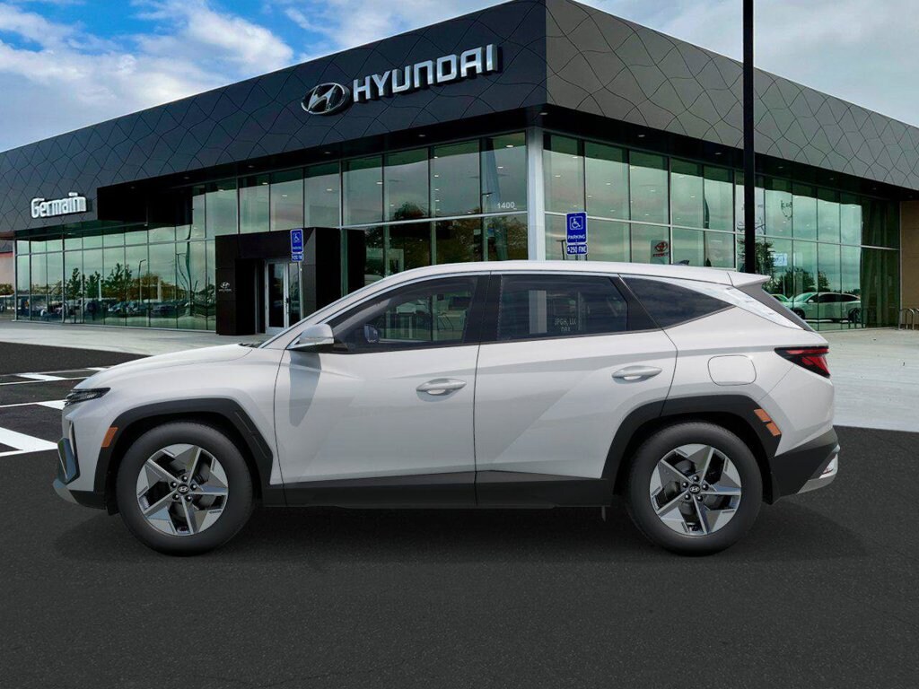New 2026 Hyundai Tucson Hybrid SEL SUV