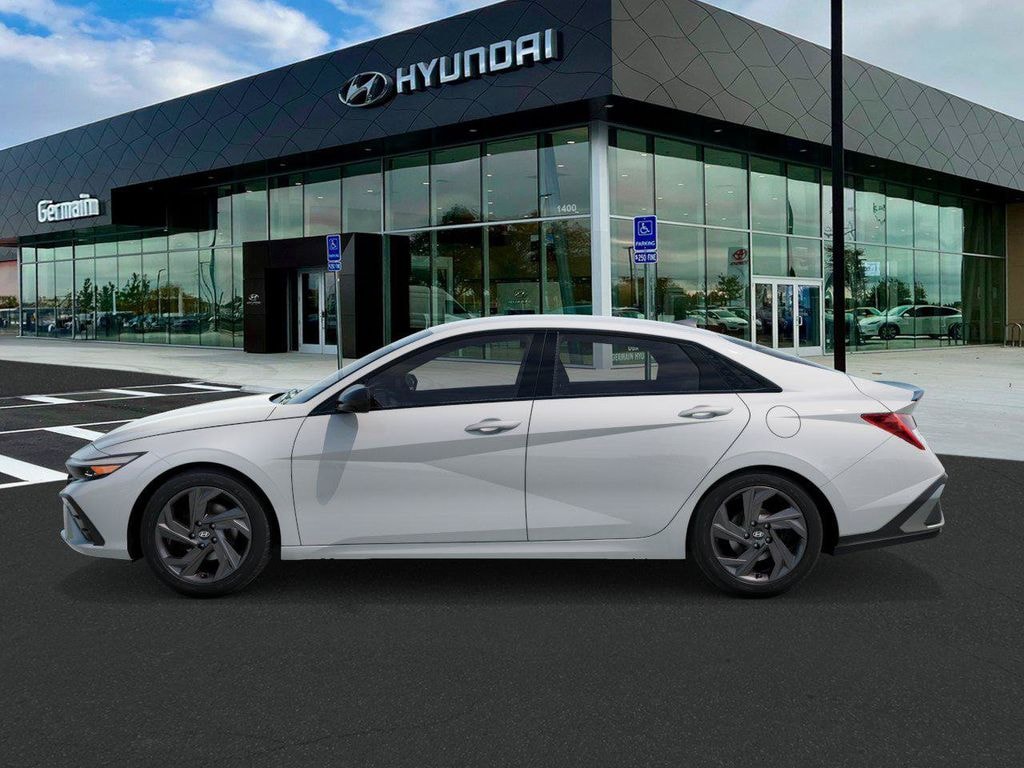 New 2026 Hyundai Elantra SEL Sport Plus Sedan