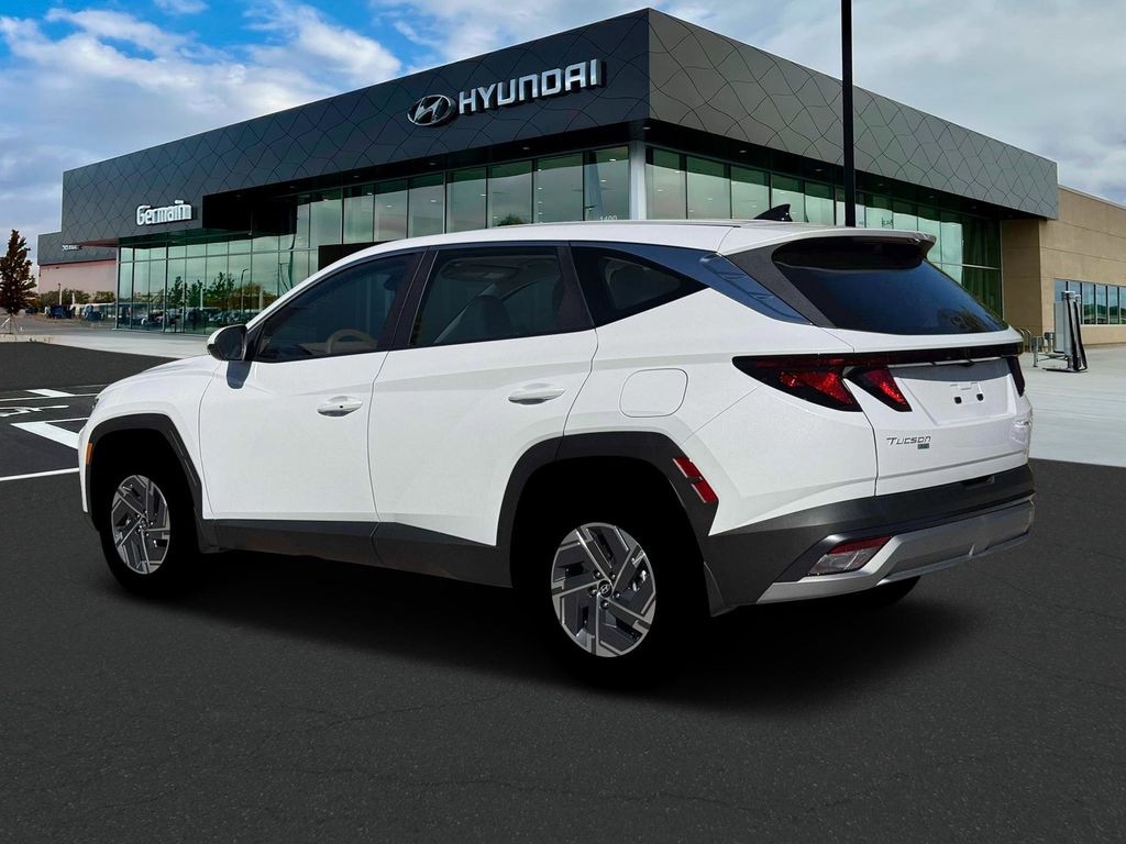 New 2026 Hyundai Tucson Hybrid Blue SE SUV