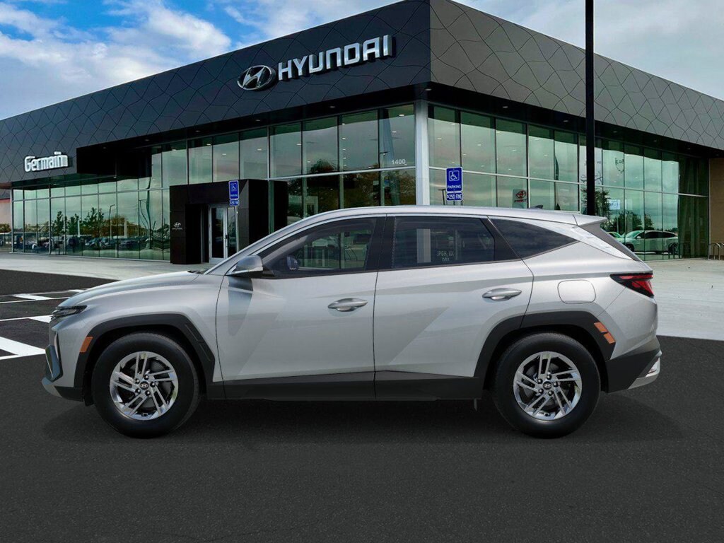 New 2026 Hyundai Tucson SE SUV