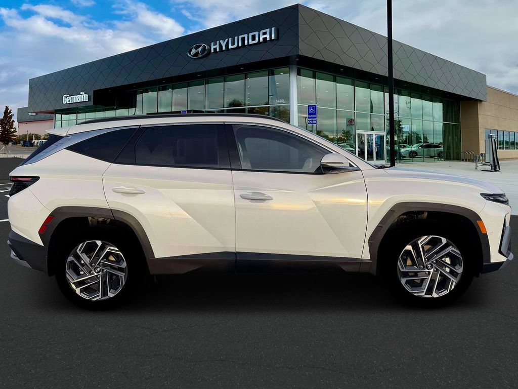 2026 Hyundai Tucson Limited - Photo 9