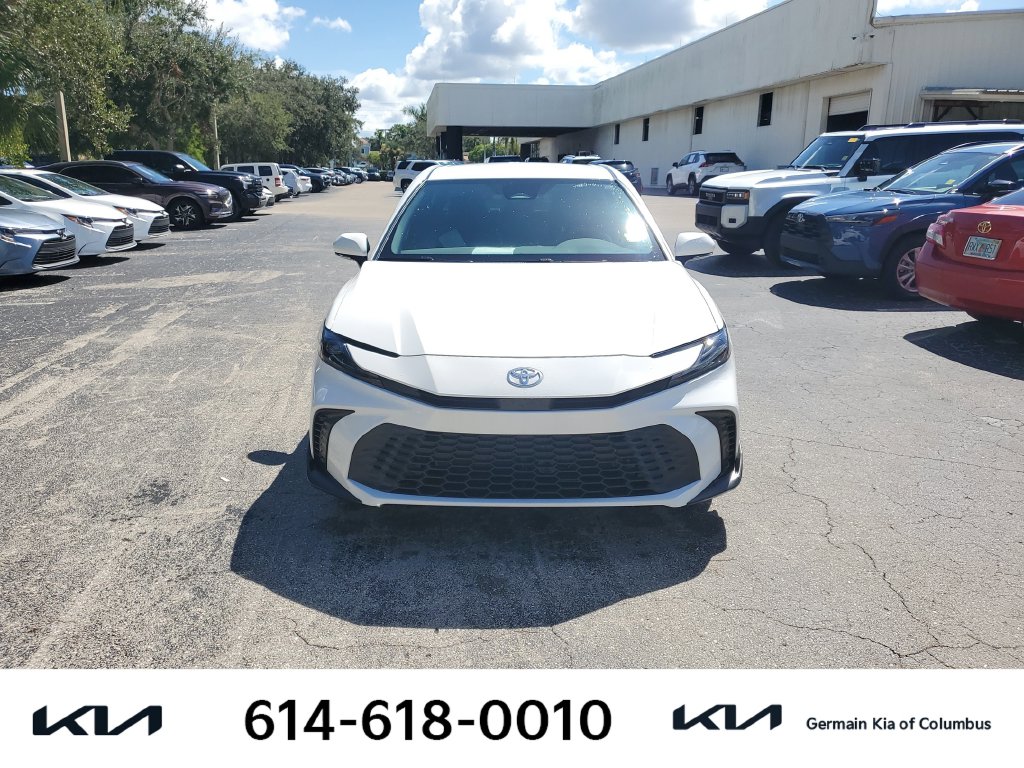 Used 2026 Toyota Camry SE Sedan