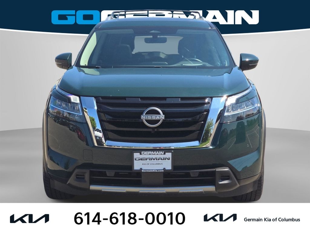 Used 2023 Nissan Pathfinder Platinum SUV