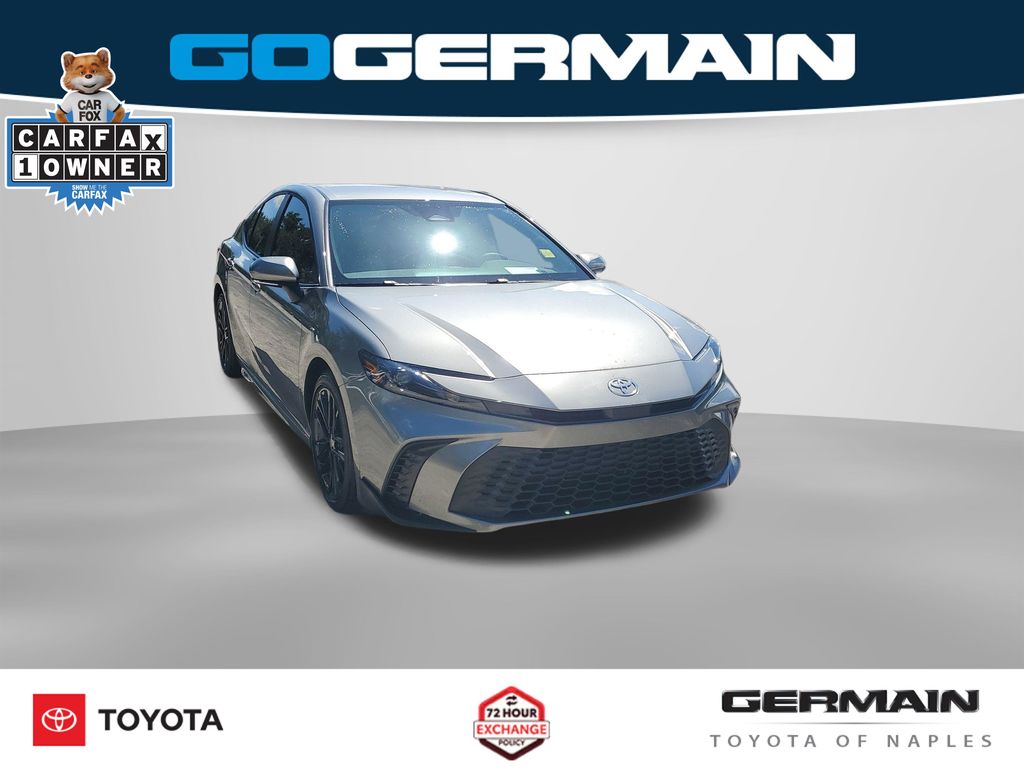 Used 2026 Toyota Camry SE Sedan