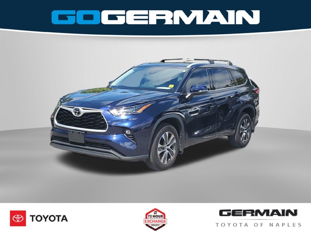 Used 2022 Toyota Highlander XLE SUV