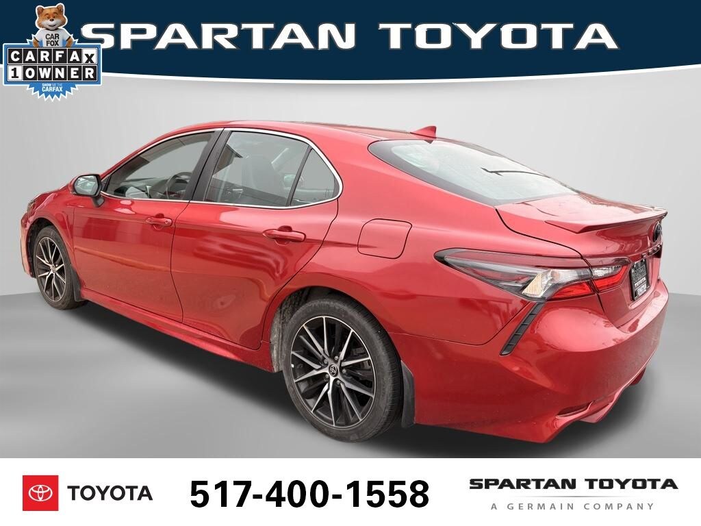 Used 2024 Toyota Camry SE Sedan