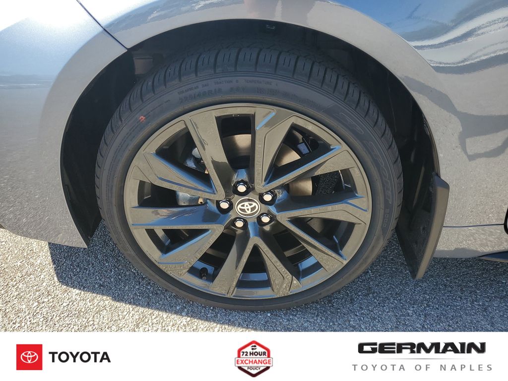 2026 Toyota Corolla SE - Photo 11