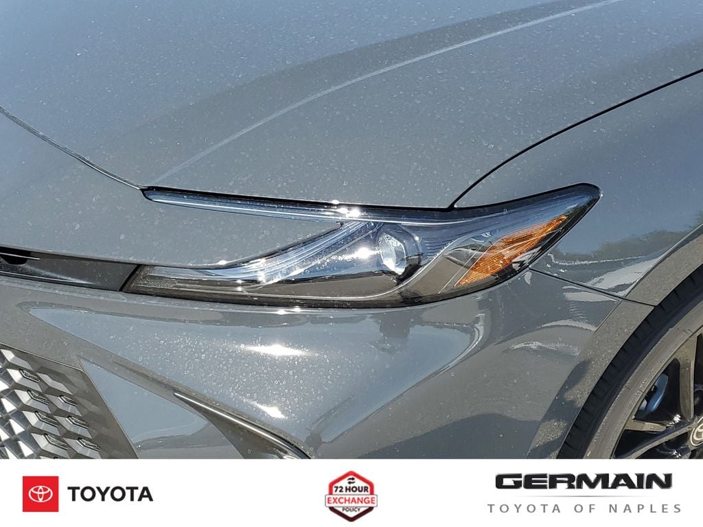 2026 Toyota Camry SE - Photo 13