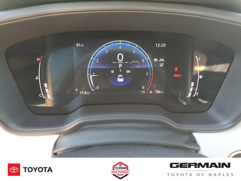 2026 Toyota Corolla SE - Photo 22