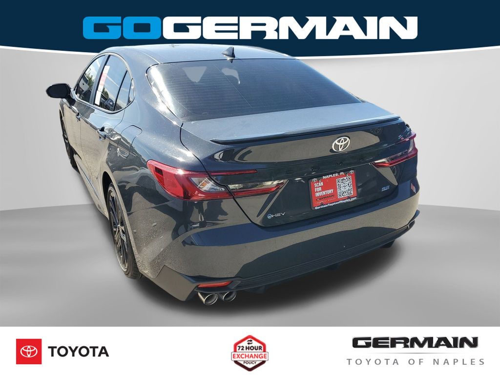 2026 Toyota Camry SE - Photo 9