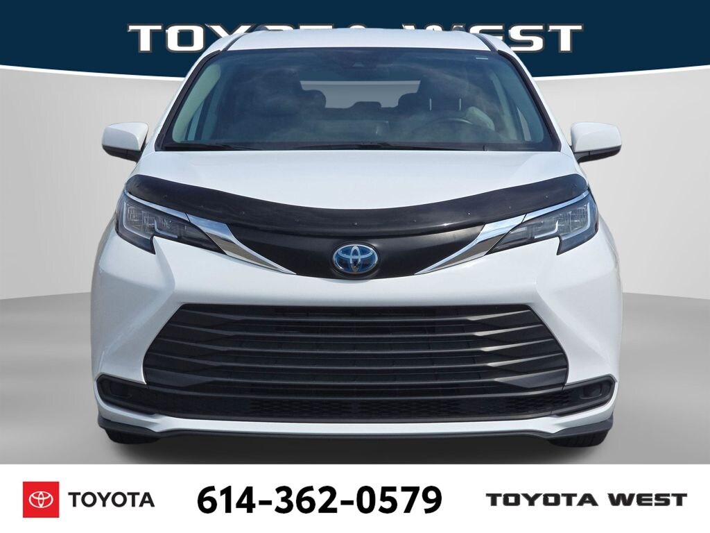 Used 2022 Toyota Sienna Van Passenger Van