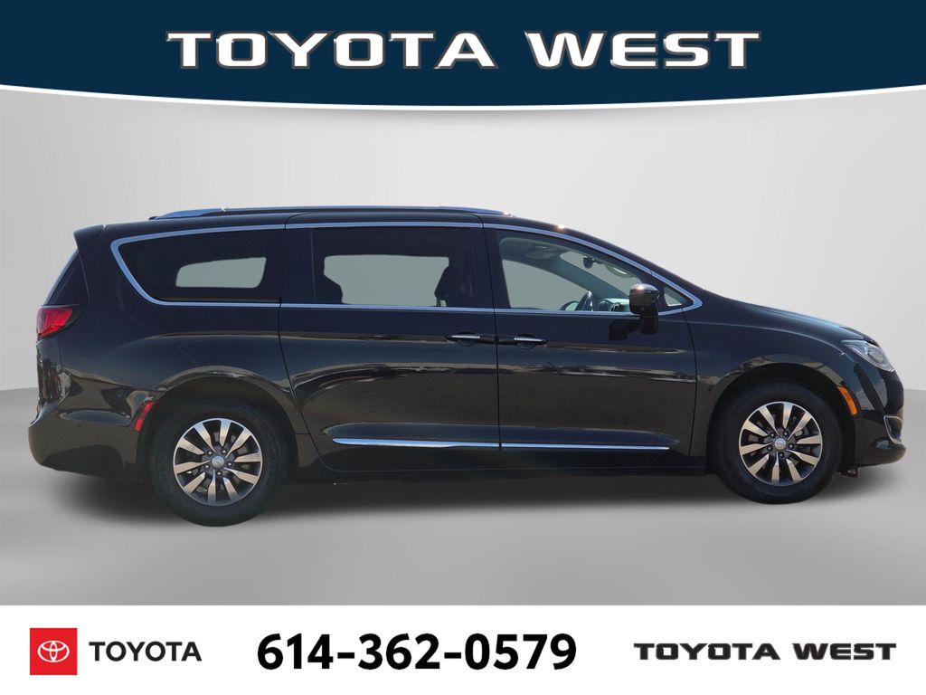 Used 2020 Chrysler Pacifica Touring L Plus Minivan/Van