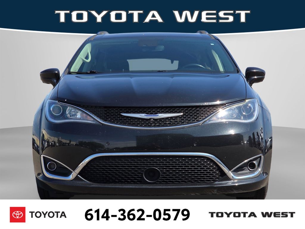 Used 2020 Chrysler Pacifica Touring L Plus Minivan/Van