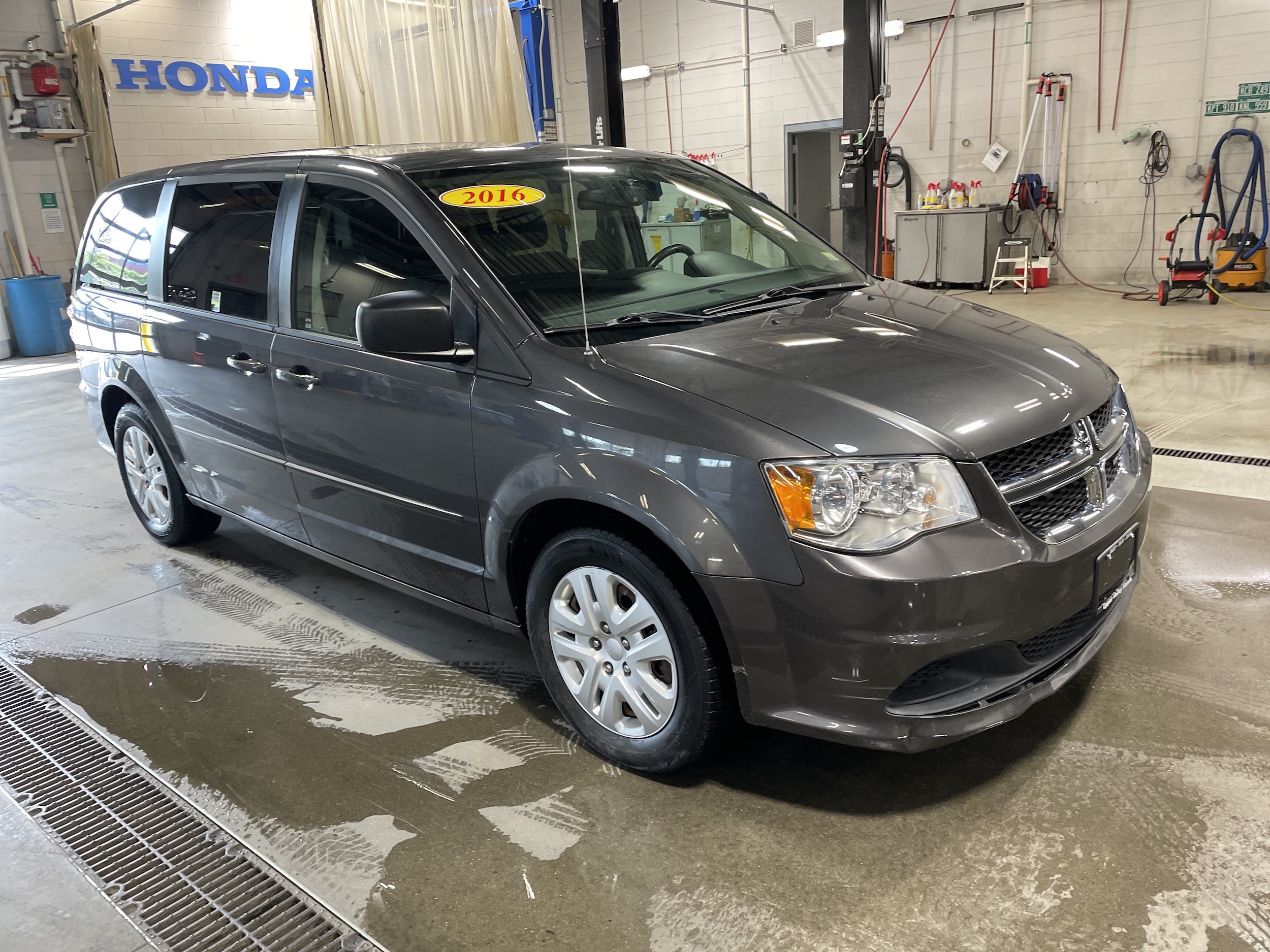 2016 Dodge Grand Caravan SE