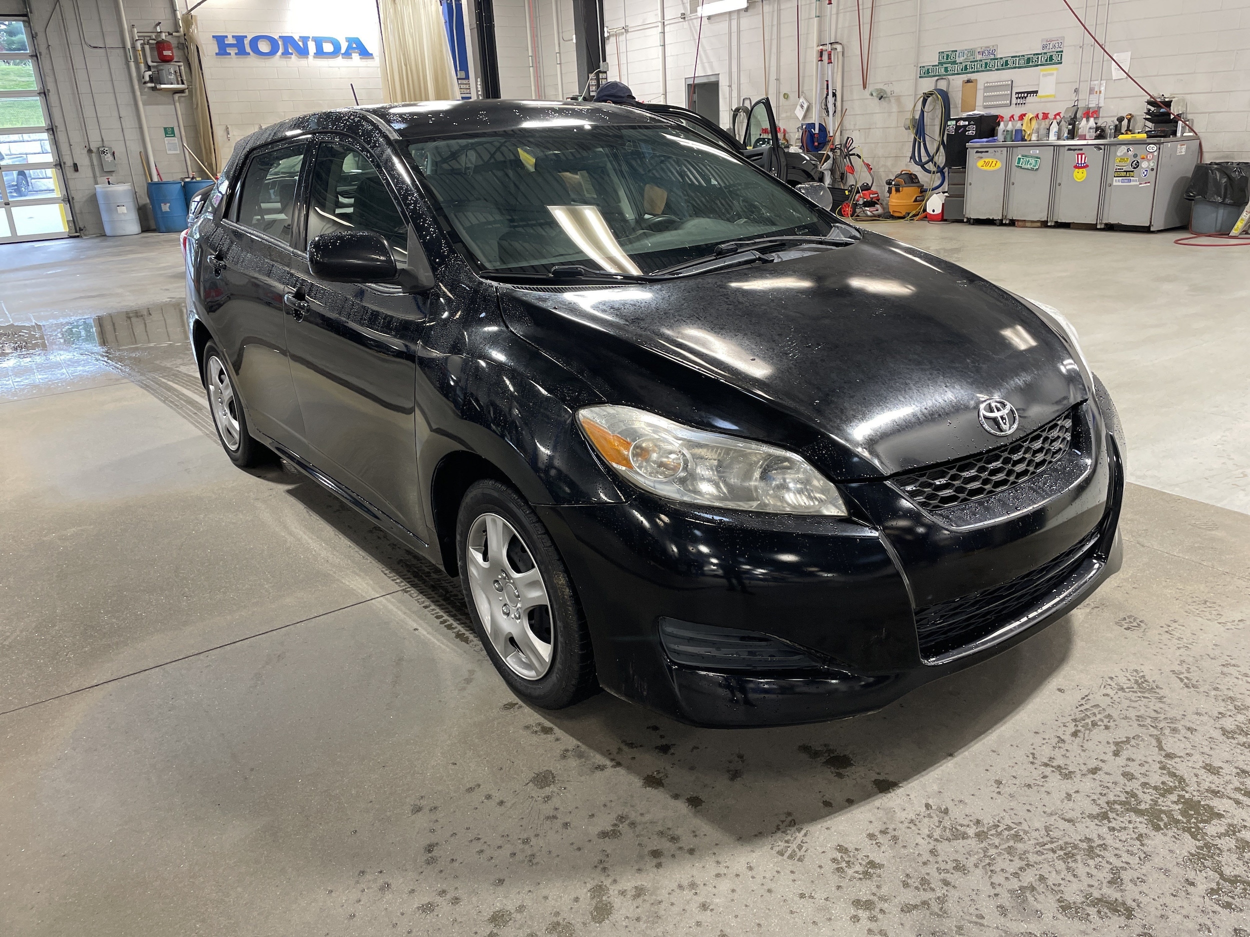2009 Toyota Matrix Base