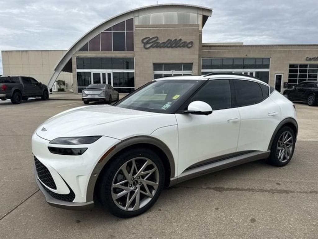 Used 2023 Genesis GV60 Advanced SUV