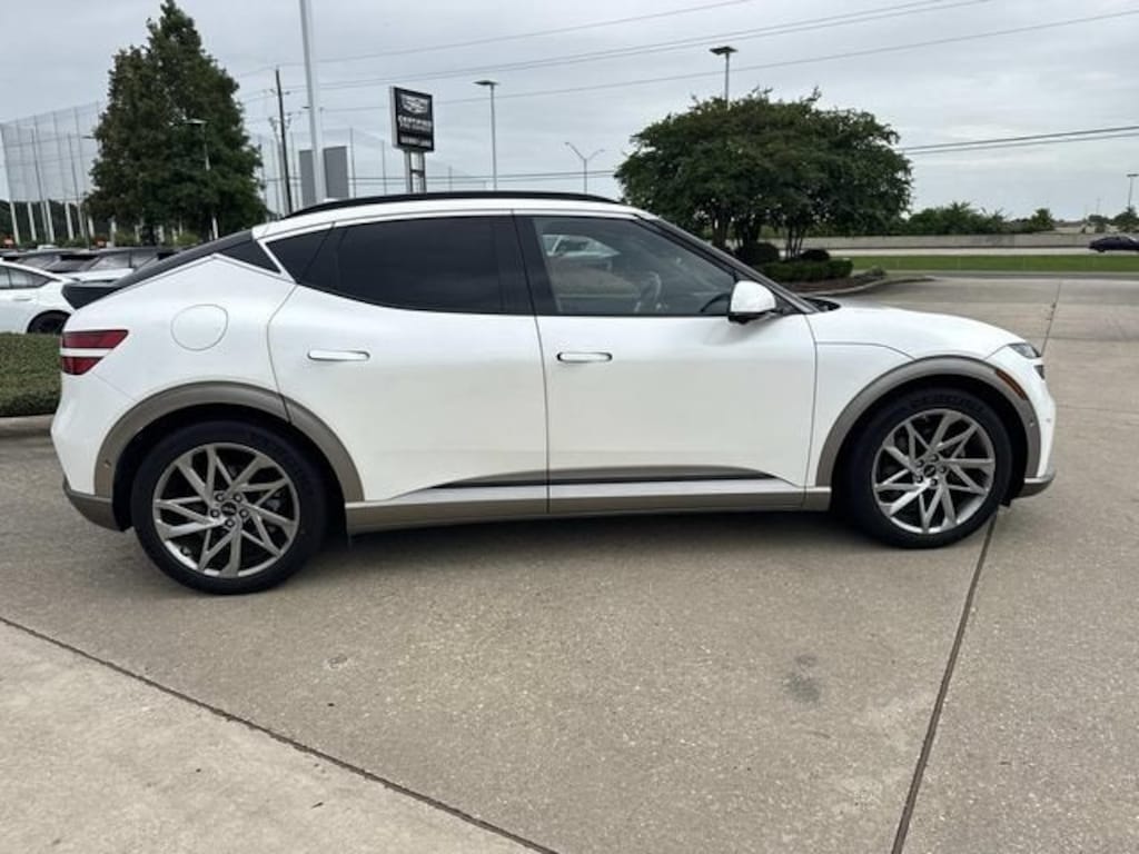 Used 2023 Genesis GV60 Advanced SUV