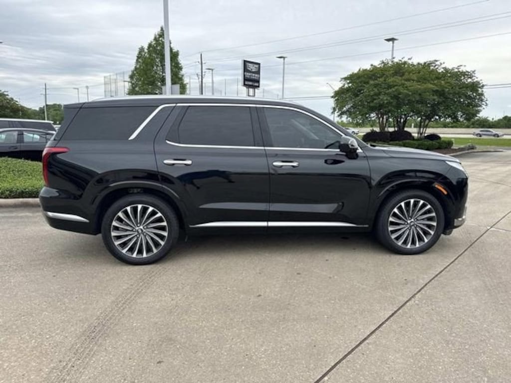 Used 2024 Hyundai Palisade Calligraphy SUV