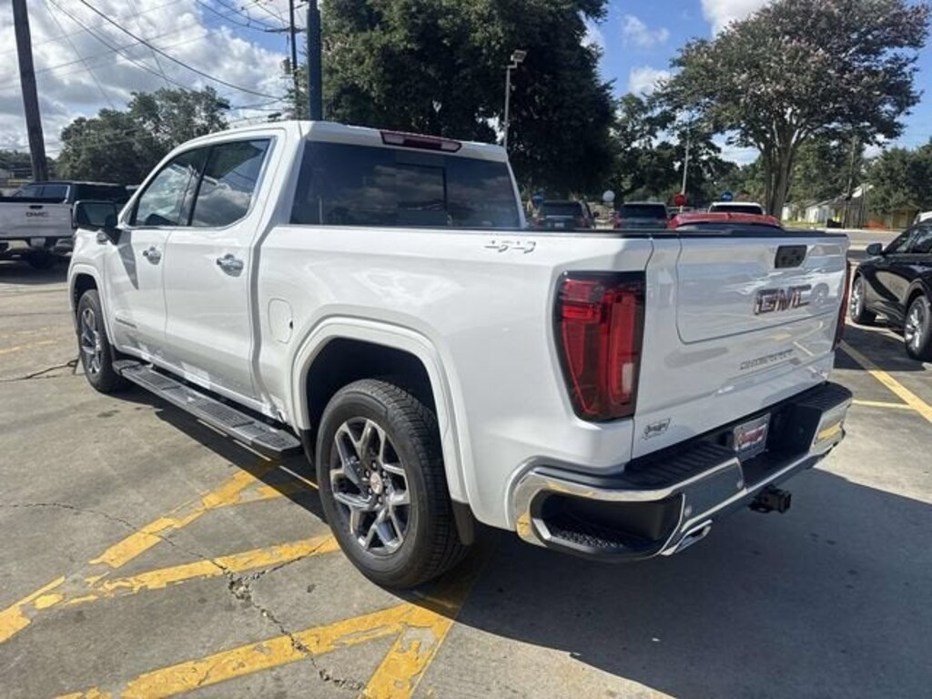 New 2026 GMC Sierra 1500 SLT Truck Crew Cab