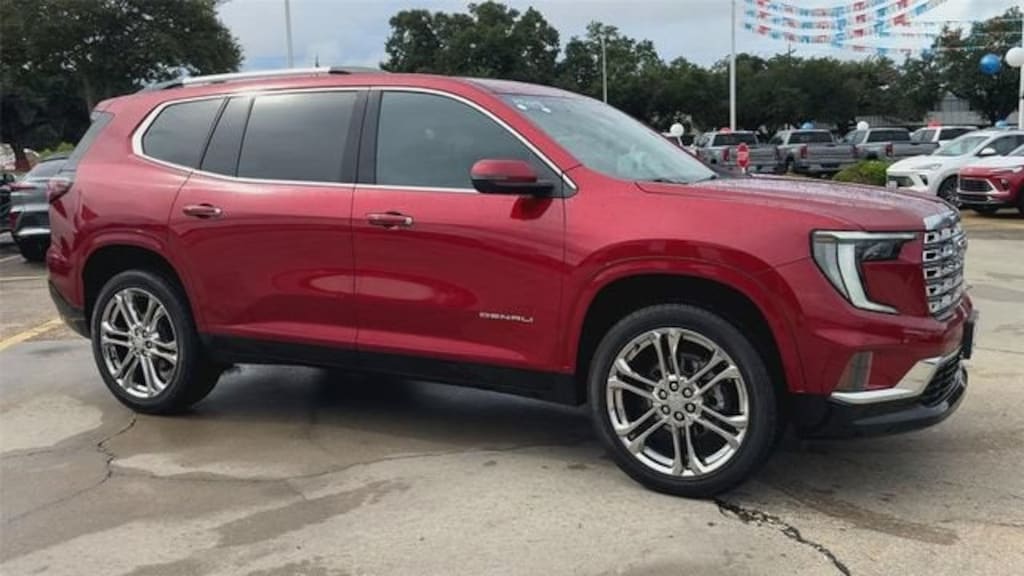 Used 2025 GMC Acadia Denali SUV