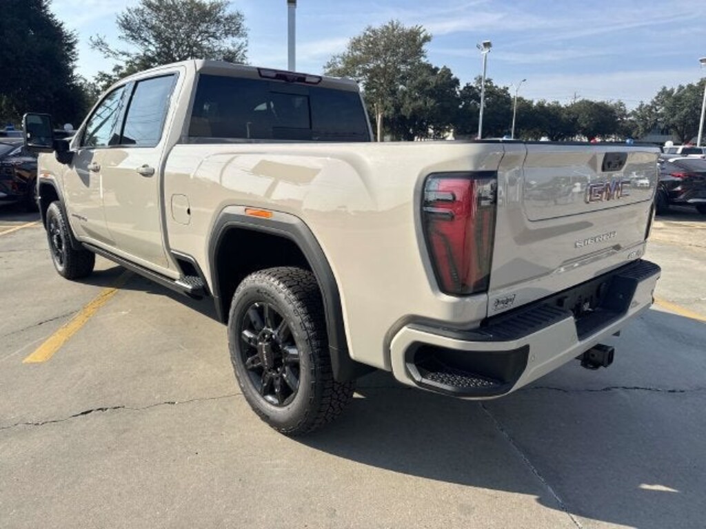 New 2026 GMC Sierra 2500 HD AT4 Truck Crew Cab