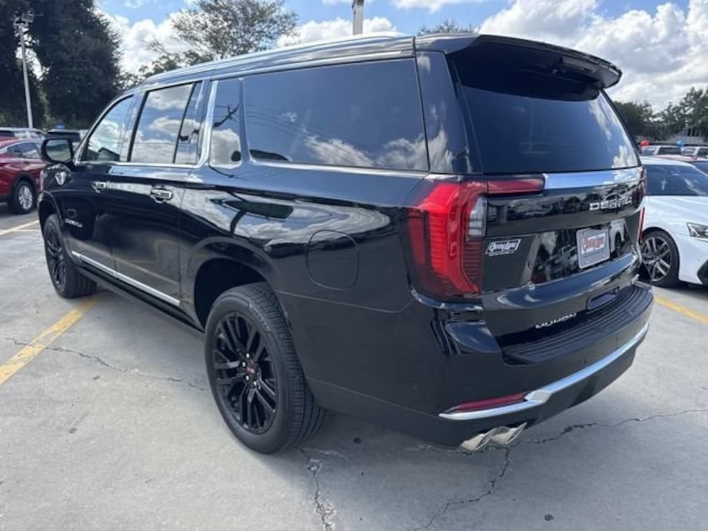 New 2026 GMC Yukon XL Denali SUV