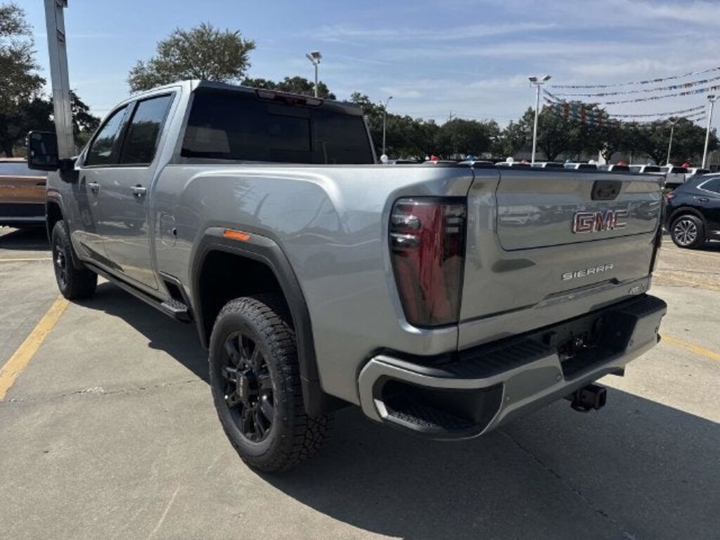 New 2026 GMC Sierra 2500 HD AT4 Truck Crew Cab