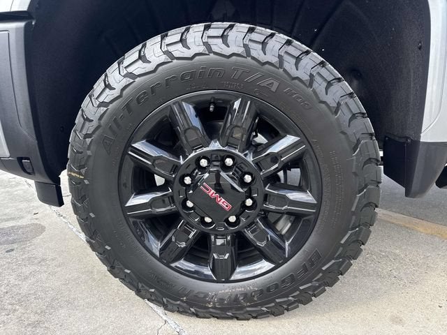 New 2026 GMC Sierra 2500 HD AT4 Crew Cab