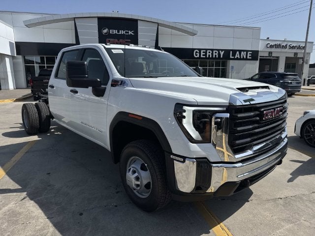 2026 GMC Sierra 3500 Chassis Cab