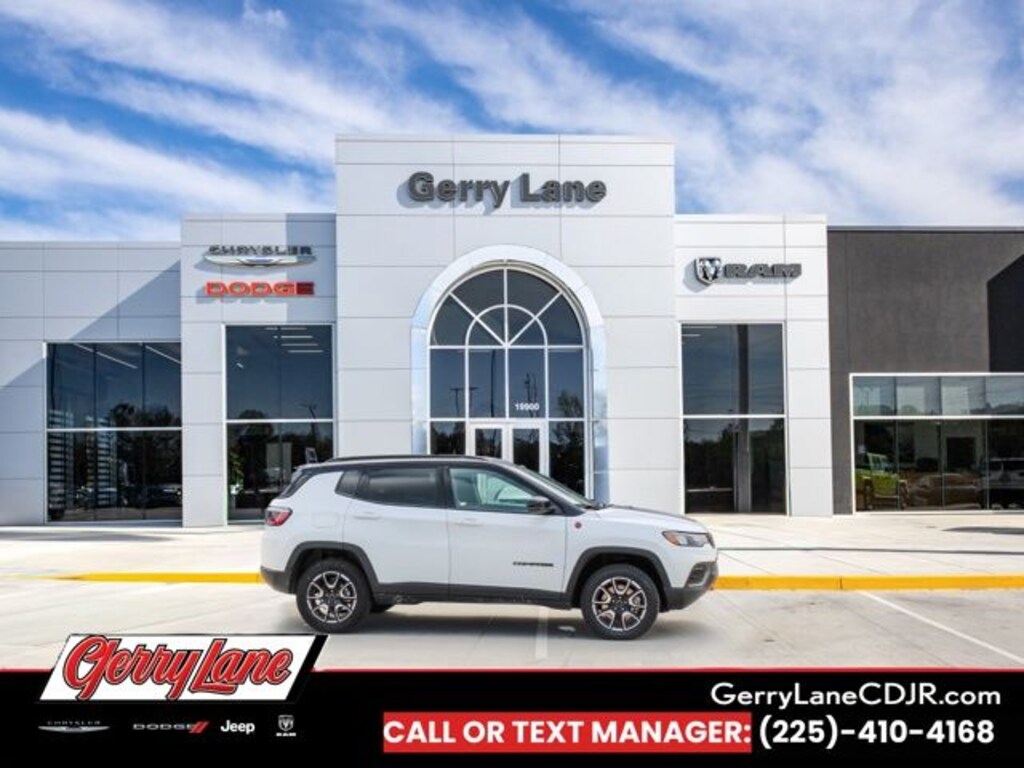 Used 2025 Jeep Compass Trailhawk SUV