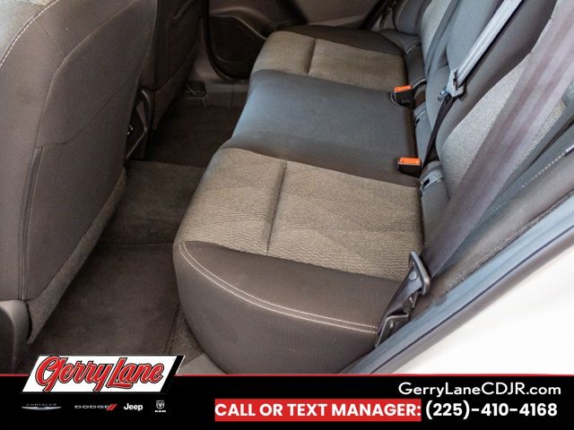 2025 Nissan Rogue SV - Photo 18
