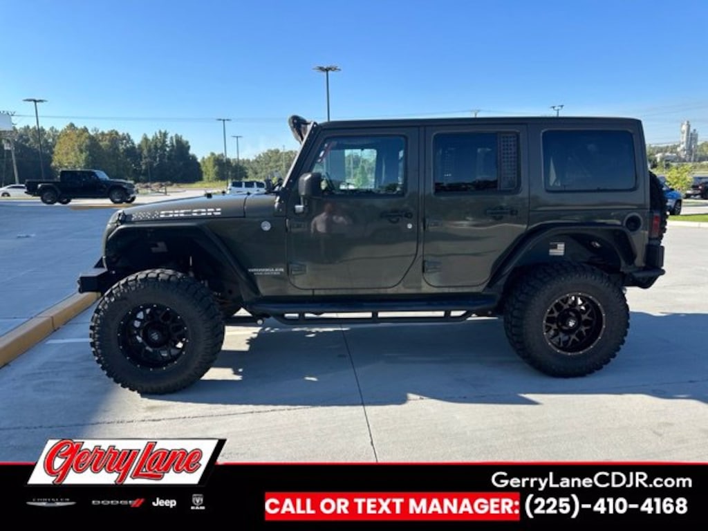 Used 2015 Jeep Wrangler Unlimited Rubicon 4x4 SUV