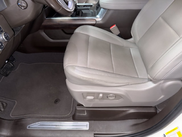 2022 GMC Sierra 1500 SLT - Photo 11