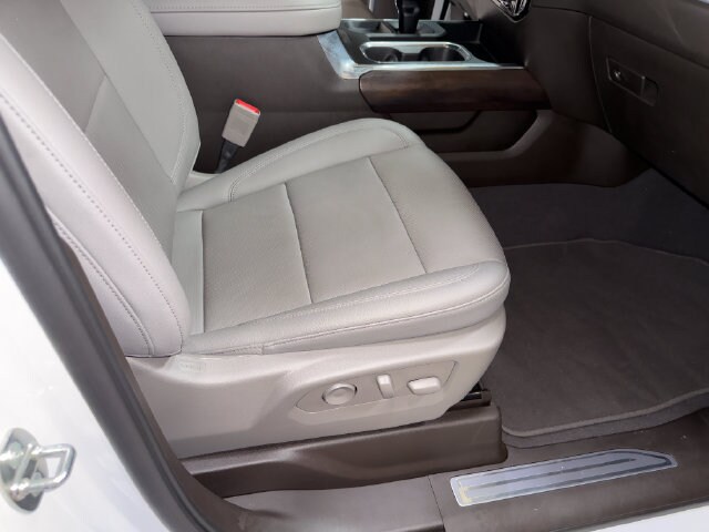 2022 GMC Sierra 1500 SLT - Photo 13